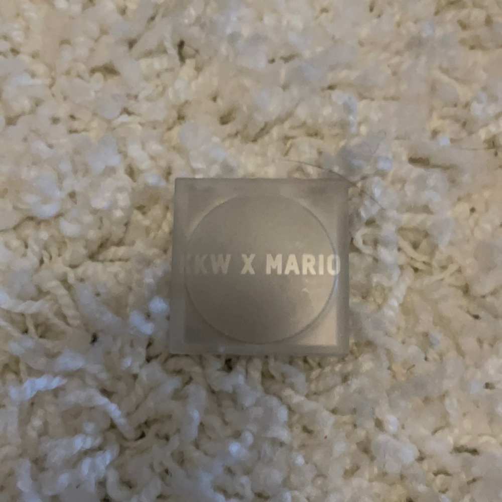 KKW Beauty X Mario Collection Very Graceful Blush